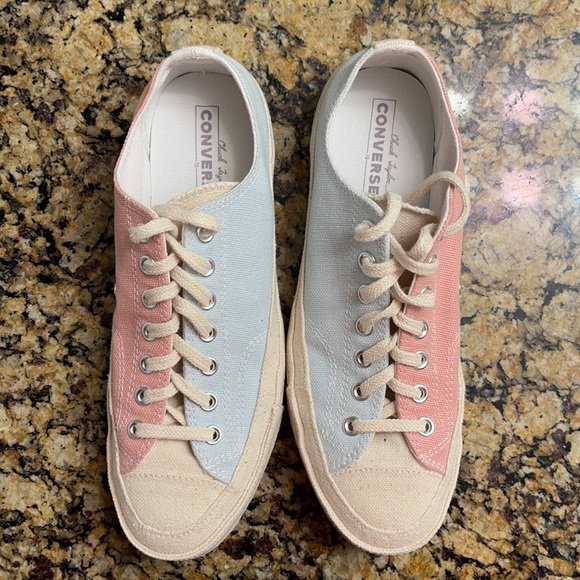 Converse - Picture 4 of 4